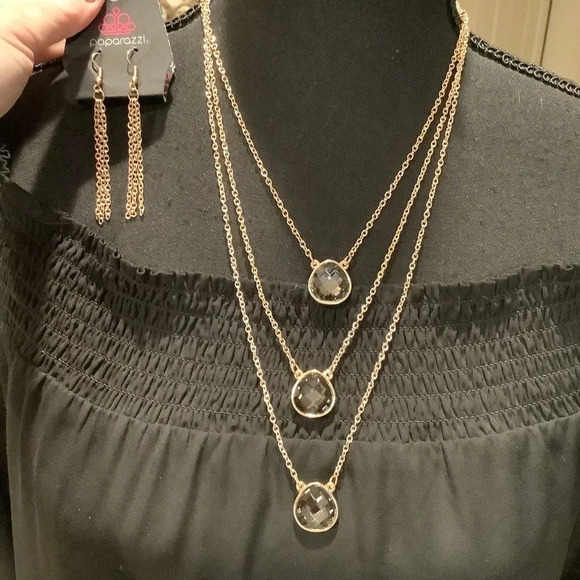 #153 Gorgeous Chicos Black Lace Bottom Tunic W/ Necklace and Earrings Set SzMed - Picture 10 of 10